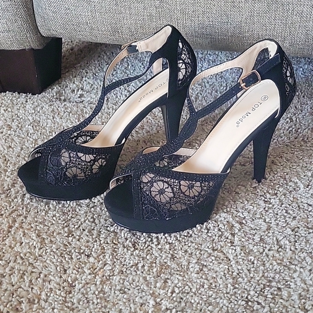 Sexy Sparkly Lace Heels Size 8